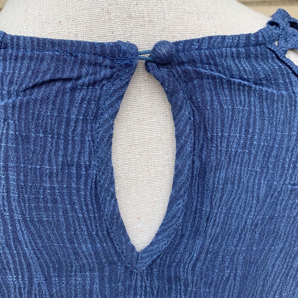 Annabelle Indigo Denim Blue Open Inset Design Flutter Sleeve Top NWT - Picture 8 of 13